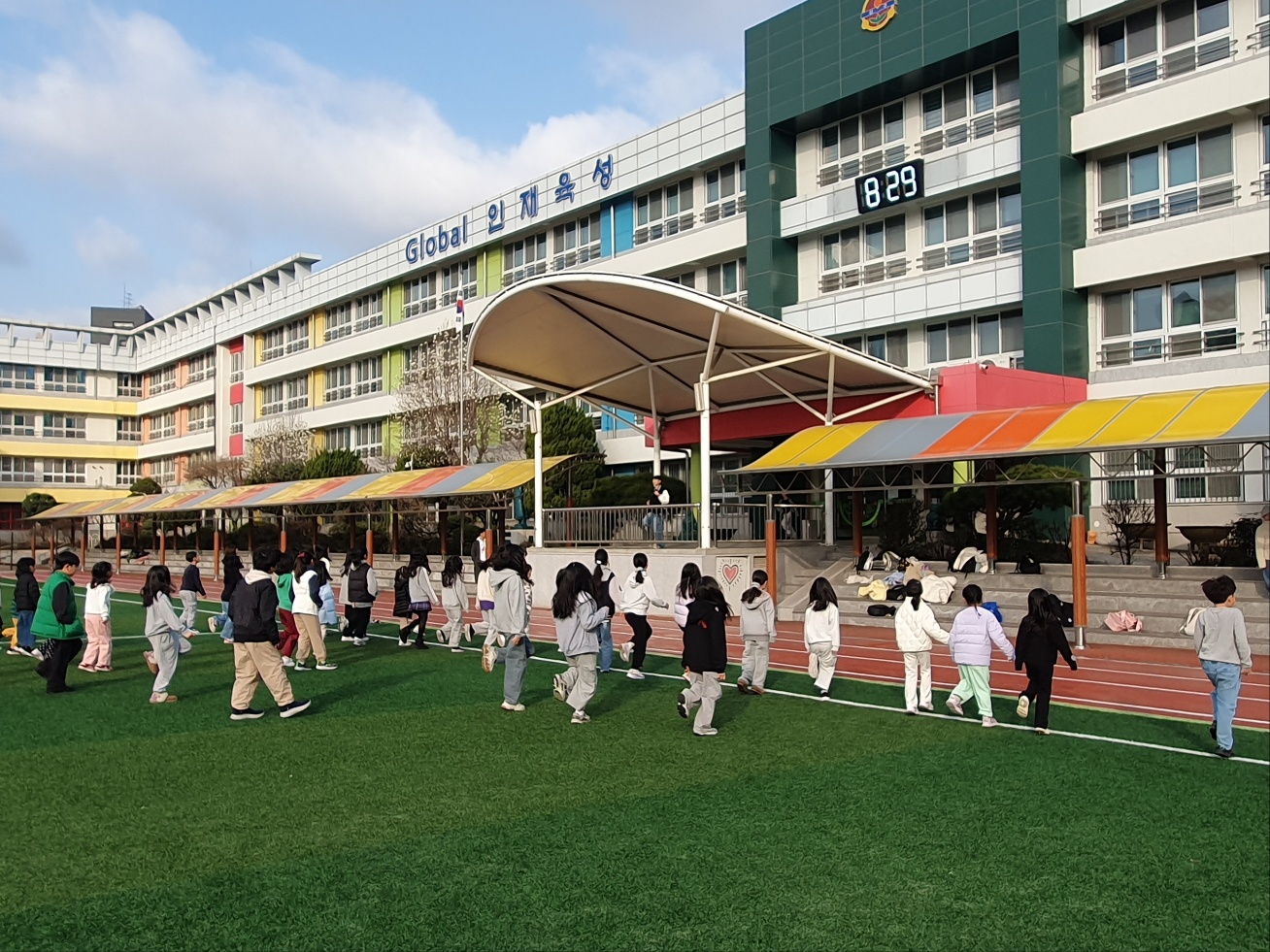 아침잠을 깨우는 셔플.jpg